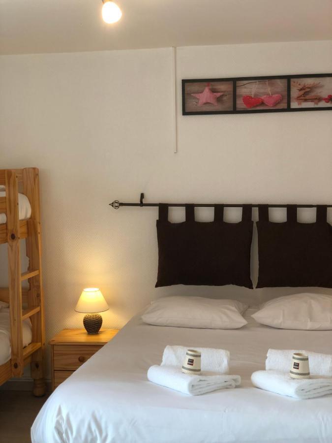 Enzo Hotels Neufchateau By Kyriad Direct ภายนอก รูปภาพ