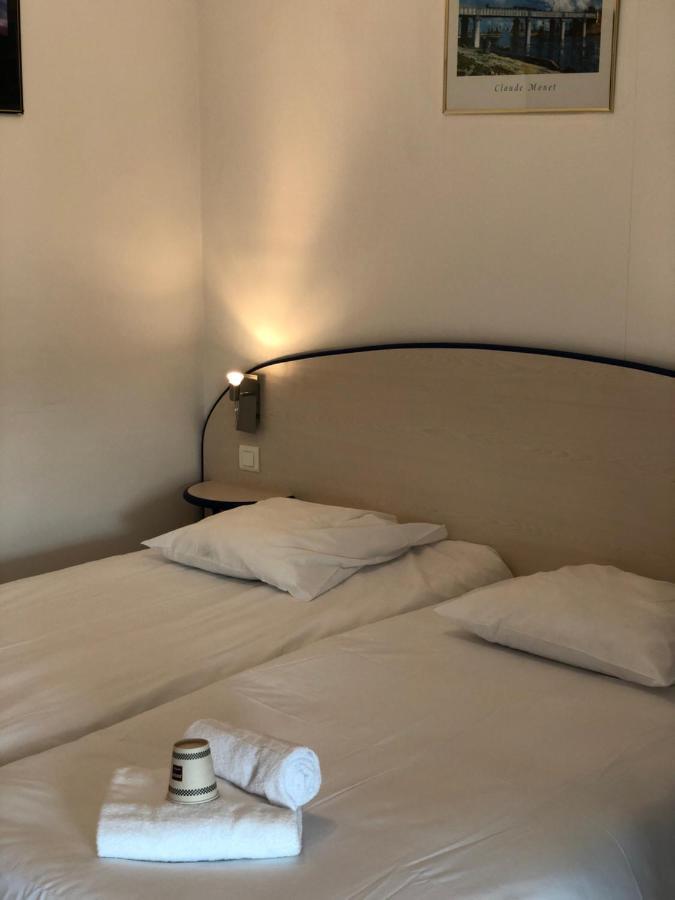 Enzo Hotels Neufchateau By Kyriad Direct ภายนอก รูปภาพ